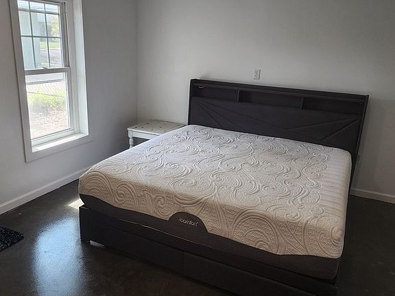 KING bed