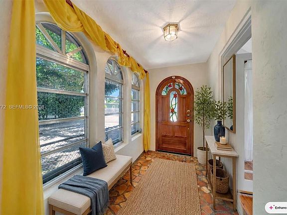 5th image of 3431 SW 25th St