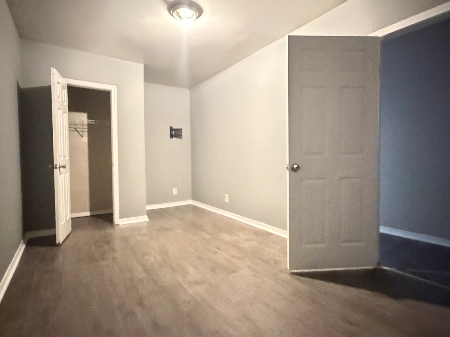 4 bed, 1321 sqft, $2,000 — Photo 3