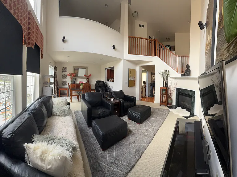 8560 Wiltshire Way — Photo 31