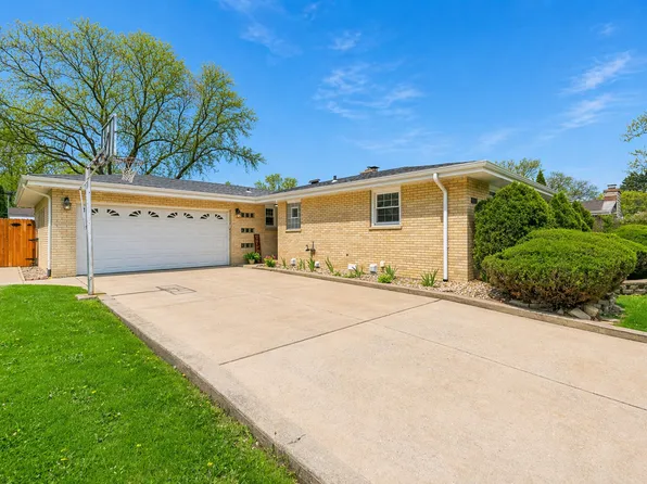 8557 W 144th Pl, Orland Park, IL 60462