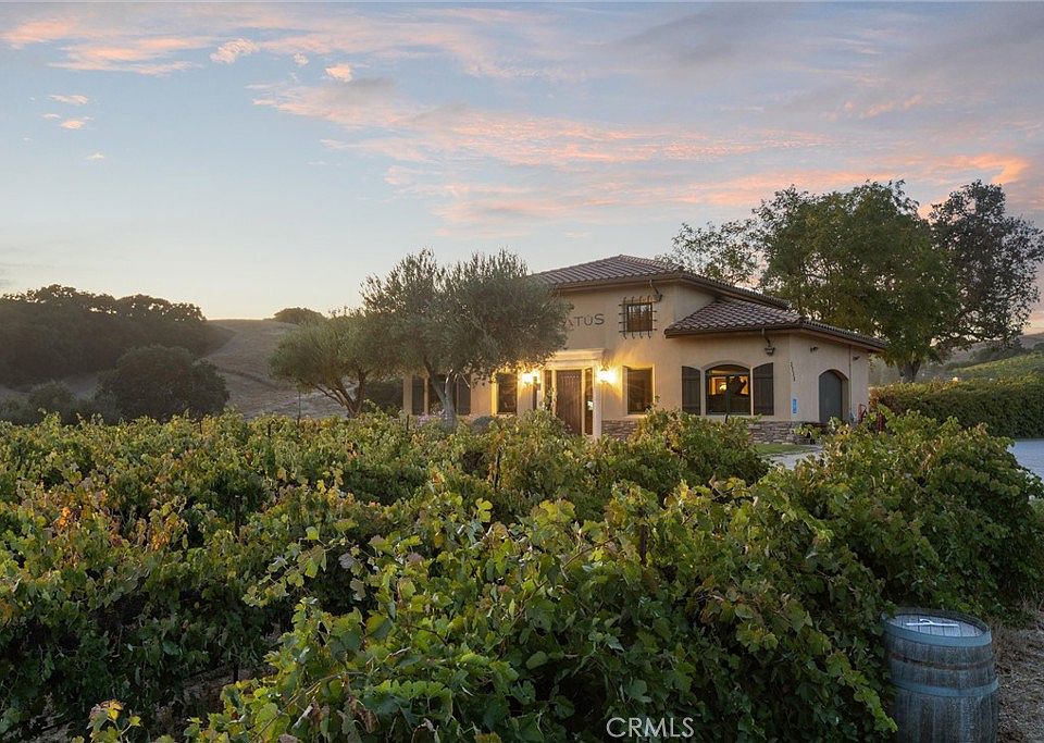 1st image of 3000 Oakdale Rd