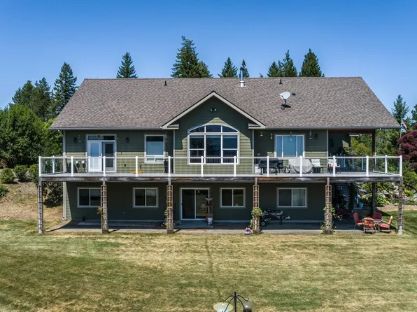 1524 Sunrise Rd, Bonners Ferry, ID 83805