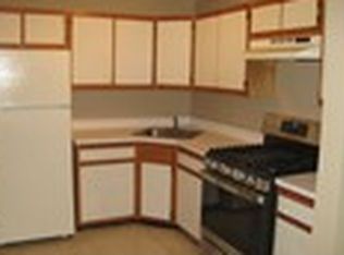 1190 Sycamore Ln, Mahwah, NJ 07430
