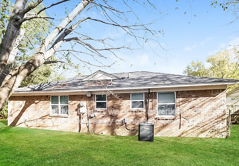 2790 Normandy Cv — Photo 15
