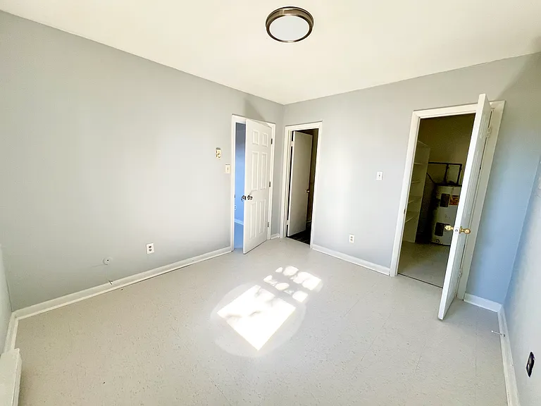 523 Ashlawn Dr #5-3 — Photo 8