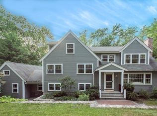 1249 Monument St, Concord, MA 01742