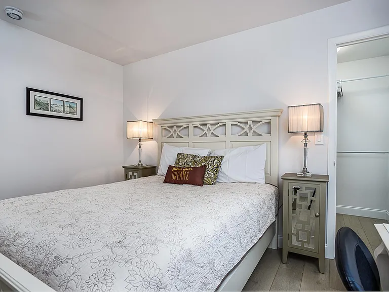 3281 Beneva Rd #203 — Photo 16