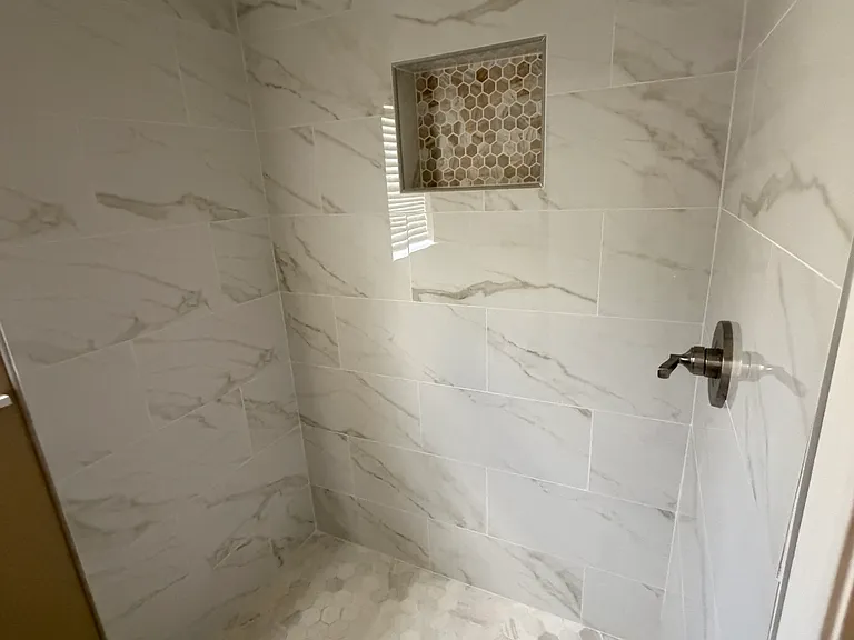 3522 E Circle Dr — Photo 7