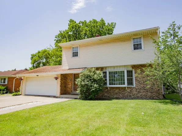 722 N Mavis Ln, Addison, IL 60101