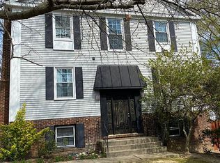 7929 Edinburgh Dr, Springfield, VA 22153