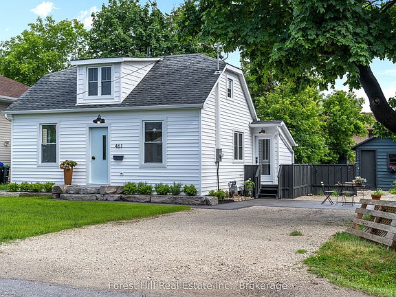 2nd image of 461 5th St