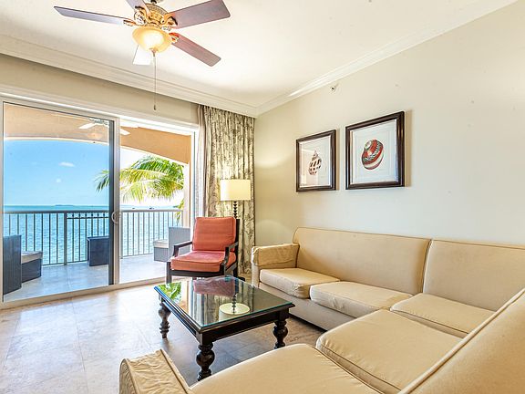 3rd image of 3841 N Roosevelt Blvd #111