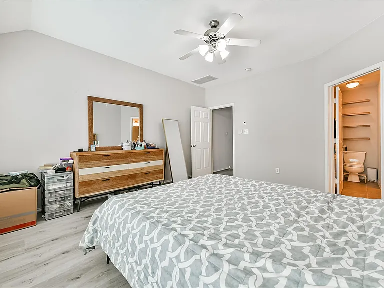 1715 Stuart St — Photo 19