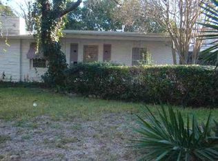 118 Bartlett Pl, San Antonio, TX 78209