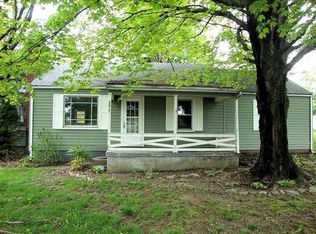 2617 Factory Rd, Springboro, OH 45066