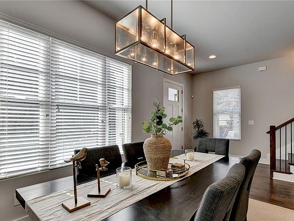 4th image of 738 Taylor Ct #1