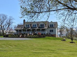 14346 Milltown Rd, Lovettsville, VA 20180