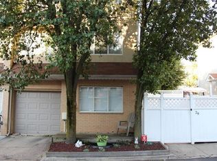 29 Ashley Ln, Staten Island, NY 10309
