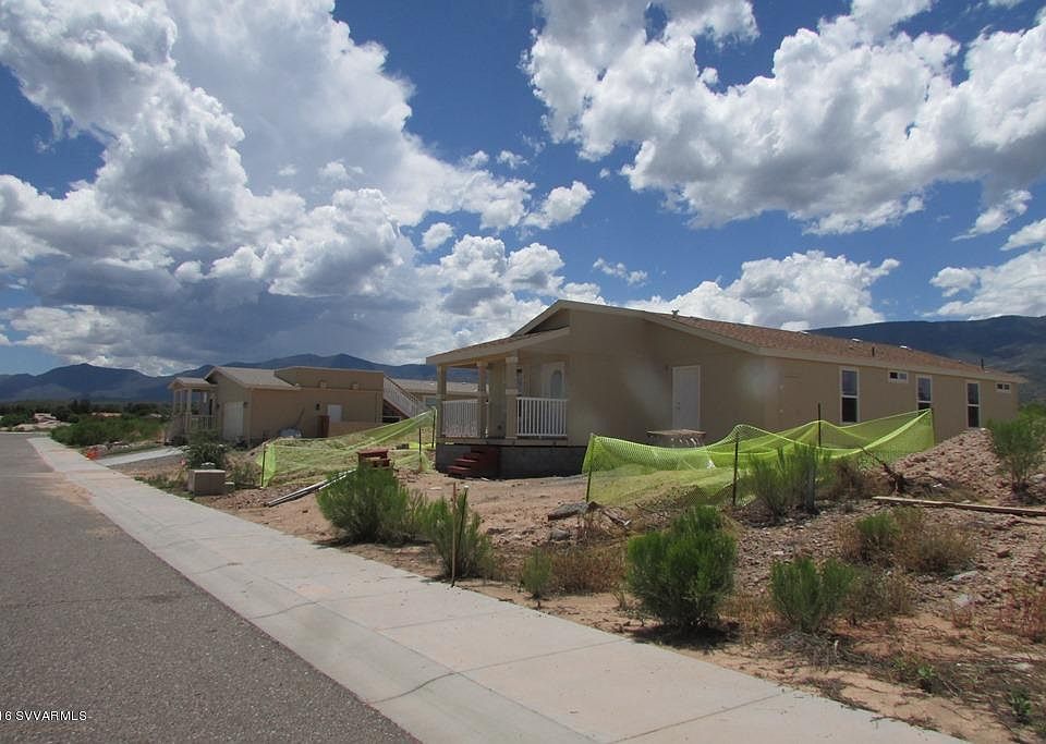 2nd image of 285 Boulder Ln