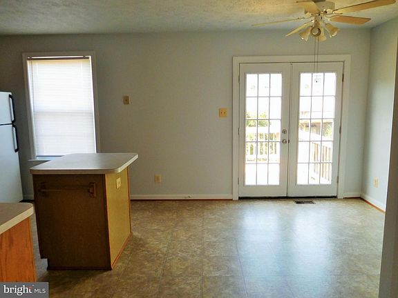 3rd image of 108 Raquel Ct