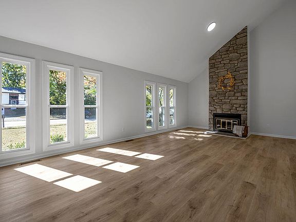5th image of 1117 Spring Run Rd