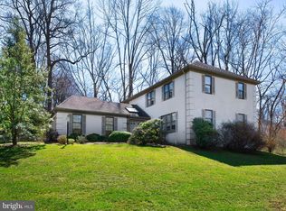 45 Roberts Rd, Newtown Square, PA 19073