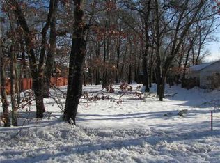 181 Riverside Ave, Flanders, NY 11901