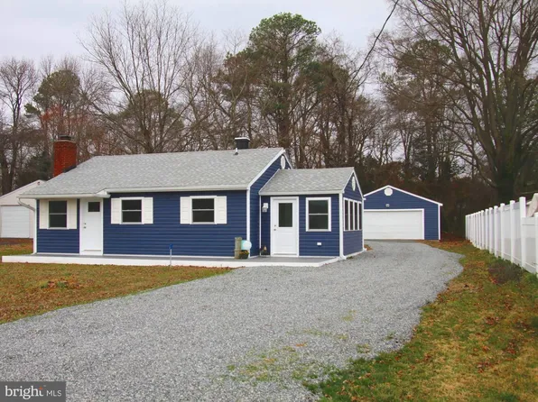 465 Shore Dr, Colonial Beach, VA 22443