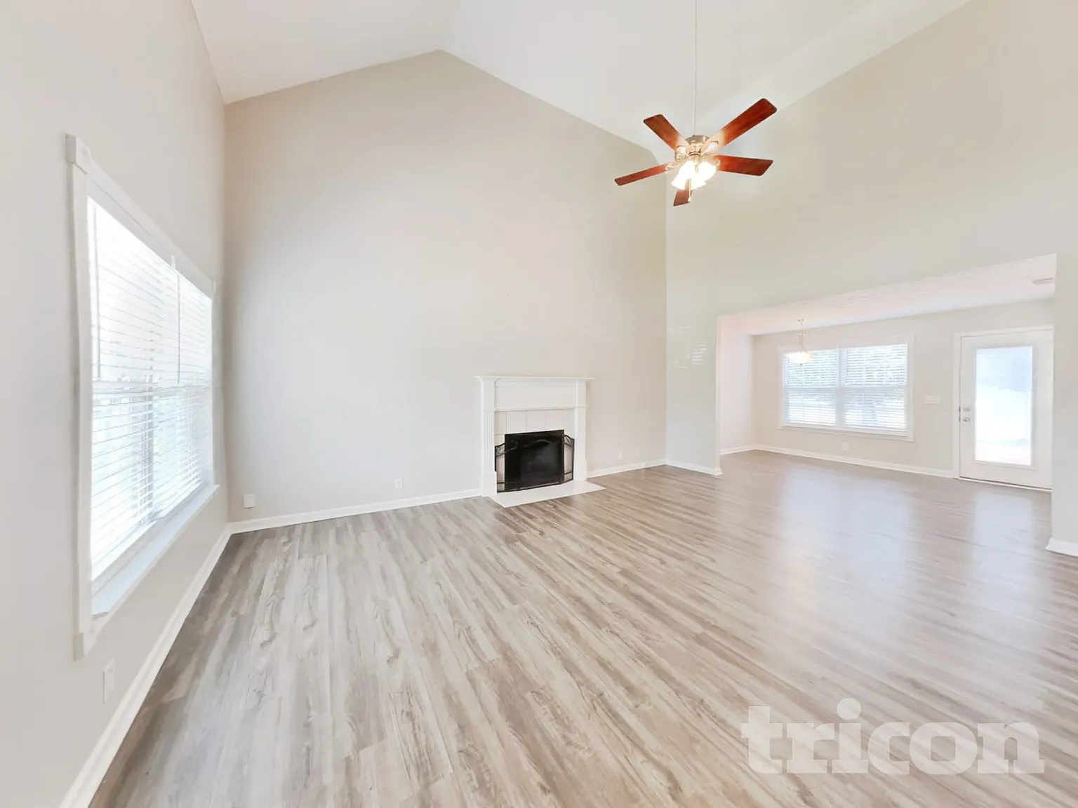 1218 Melvin Drive Murfreesboro TN — Photo 2