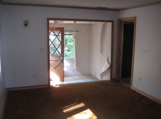 4855 Filer St, Waterford, MI 48328