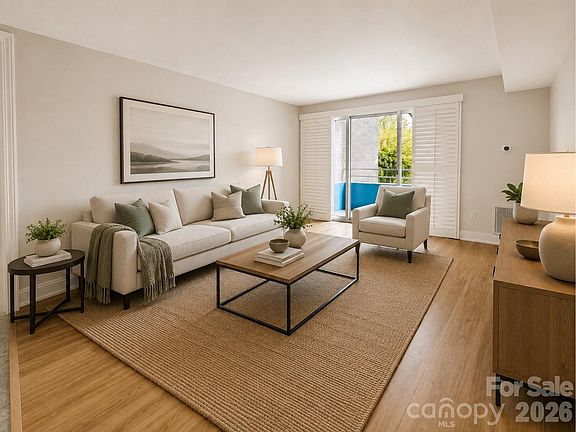 3rd image of 1300 Reece Rd APT 111