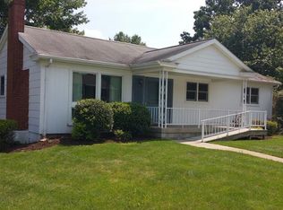 207 Courtland Rd, Indiana, PA 15701