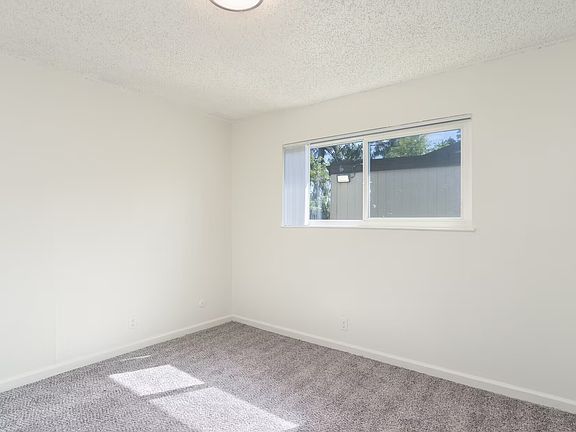 4th image of 8165 Palisades Dr #931d06f98