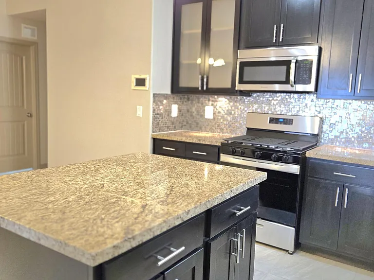 3857 Loma Cortez Dr — Photo 4