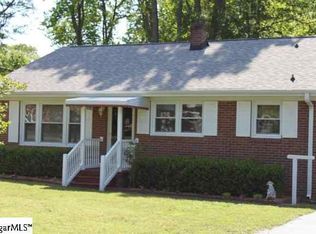 105 Florence Dr, Simpsonville, SC 29681