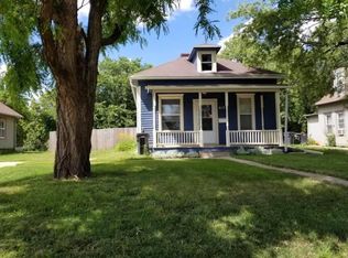 613 W Main St, Vermillion, SD 57069