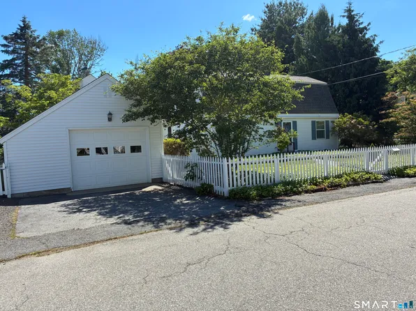 5 Eldridge Street, Groton, CT 06355