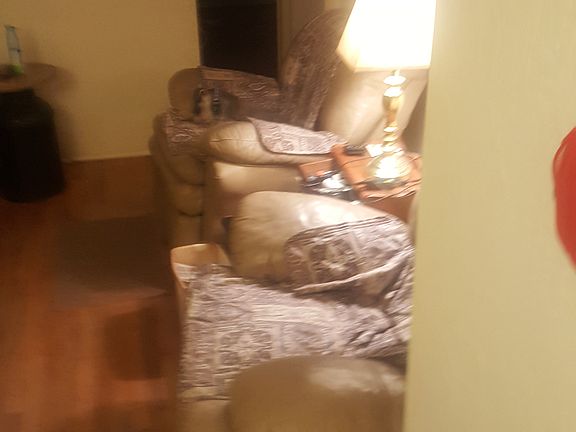 3rd image of 204 Glendale St