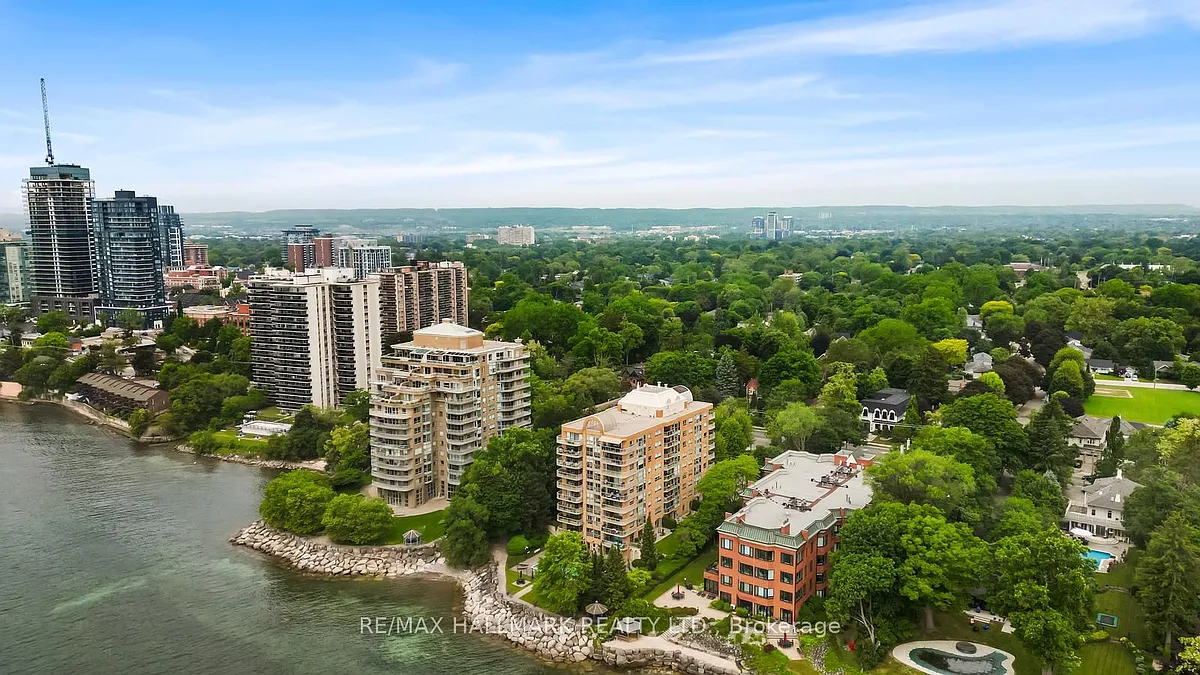 Building Photo - 2210 Lakeshore Rd #104