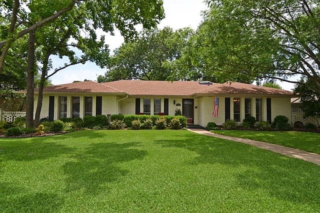 1st image of 2732 Westridge Dr
