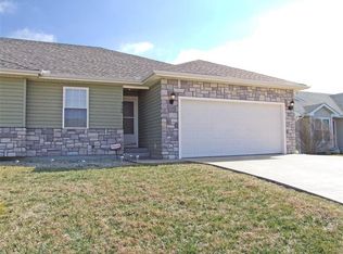 4420 SE Minnesota Ave, Topeka, KS 66609