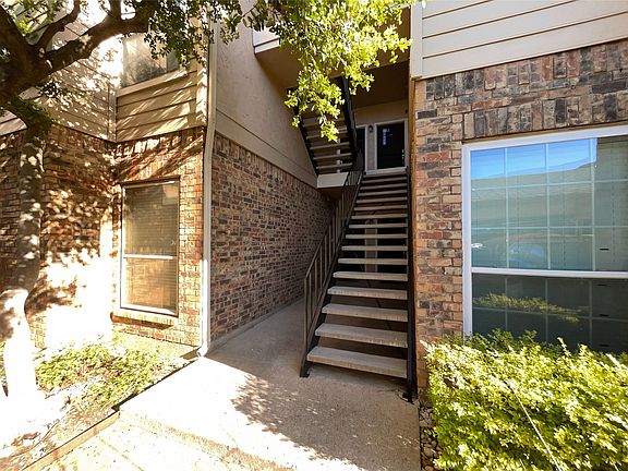 2nd image of 14277 Preston Rd APT 725