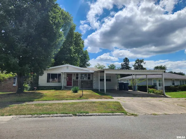 2809 Cherry St, Mount Vernon, IL 62864