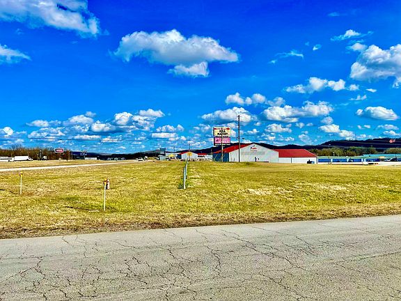 3rd image of 630 Enterprise Dr