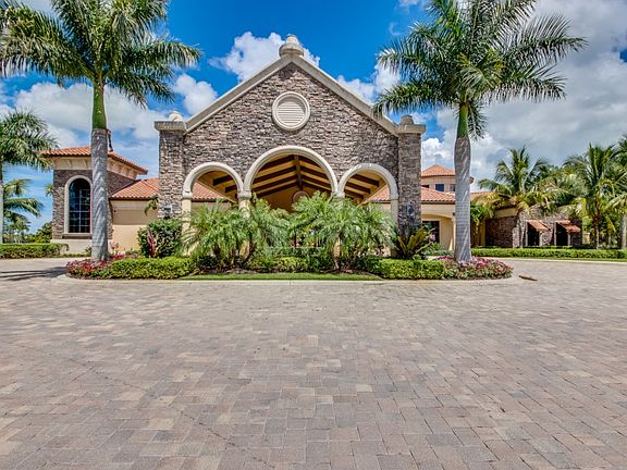 2nd image of 9497 Casoria Ct #46202