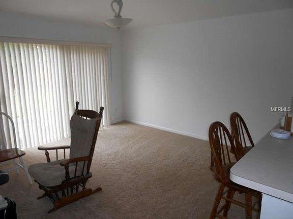 4th image of 1728 Pine Bay Dr