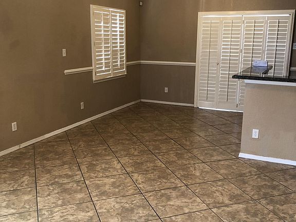 2nd image of 3405 Crimson Crest Ln