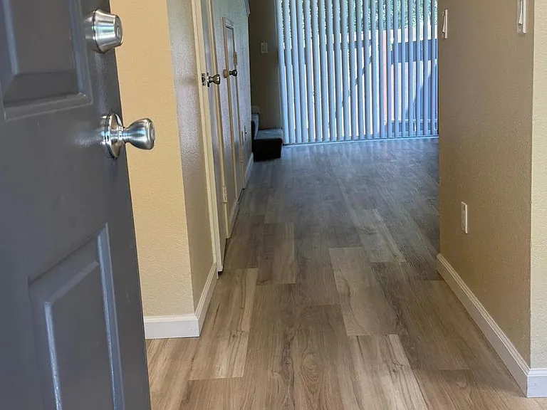 Westbrook Townhomes — Photo 8