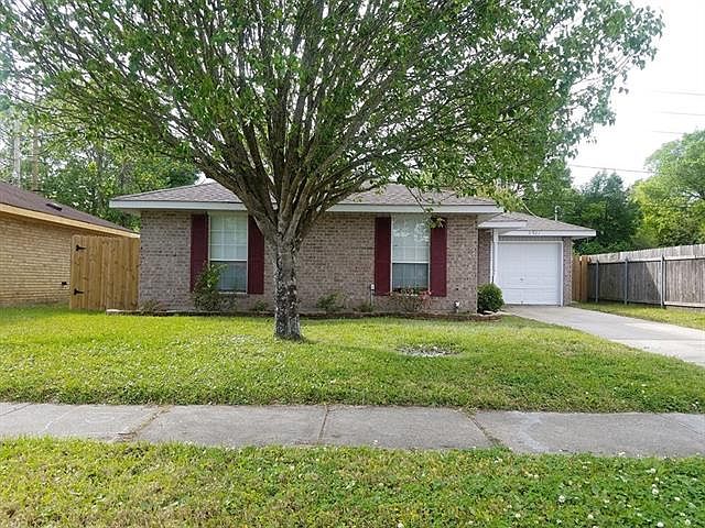 1st image of 2921 Yorktowne Dr